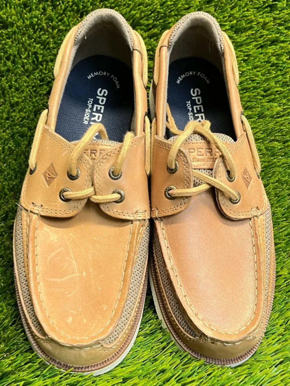 Sperry‎ Surveyo 2-Eye Mens Size 8 Brown White Casual Classic Leather Boat Shoes